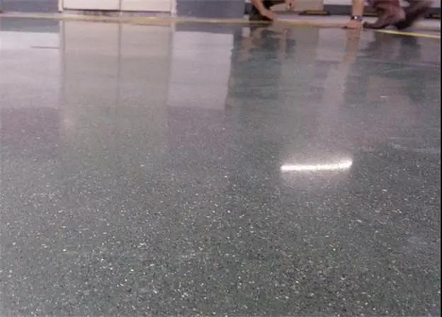 長沙市逸彩環(huán)?？萍加邢薰?長沙地坪材料,逸彩環(huán)保科技,地坪材料,環(huán)氧樹脂地坪,金剛砂耐磨地坪