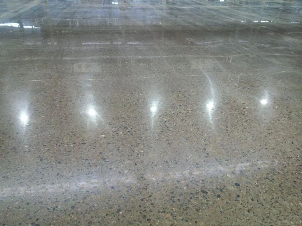 長沙市逸彩環(huán)?？萍加邢薰?長沙地坪材料,逸彩環(huán)?？萍?地坪材料,環(huán)氧樹脂地坪,金剛砂耐磨地坪